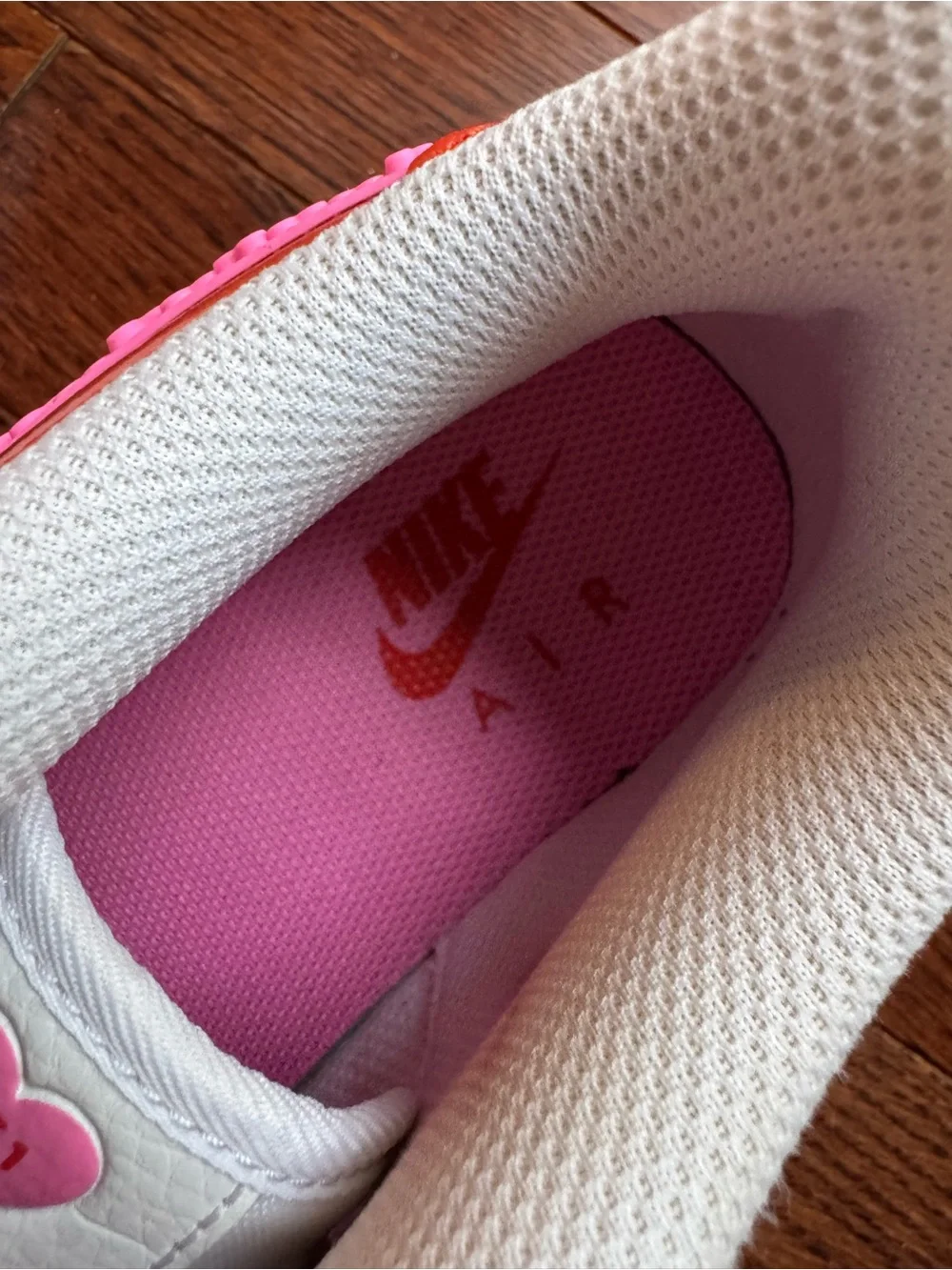 Nike Air Force 1 Low GS Valentines Day Pink Red White Hearts Women’s 8.5 Youth 7